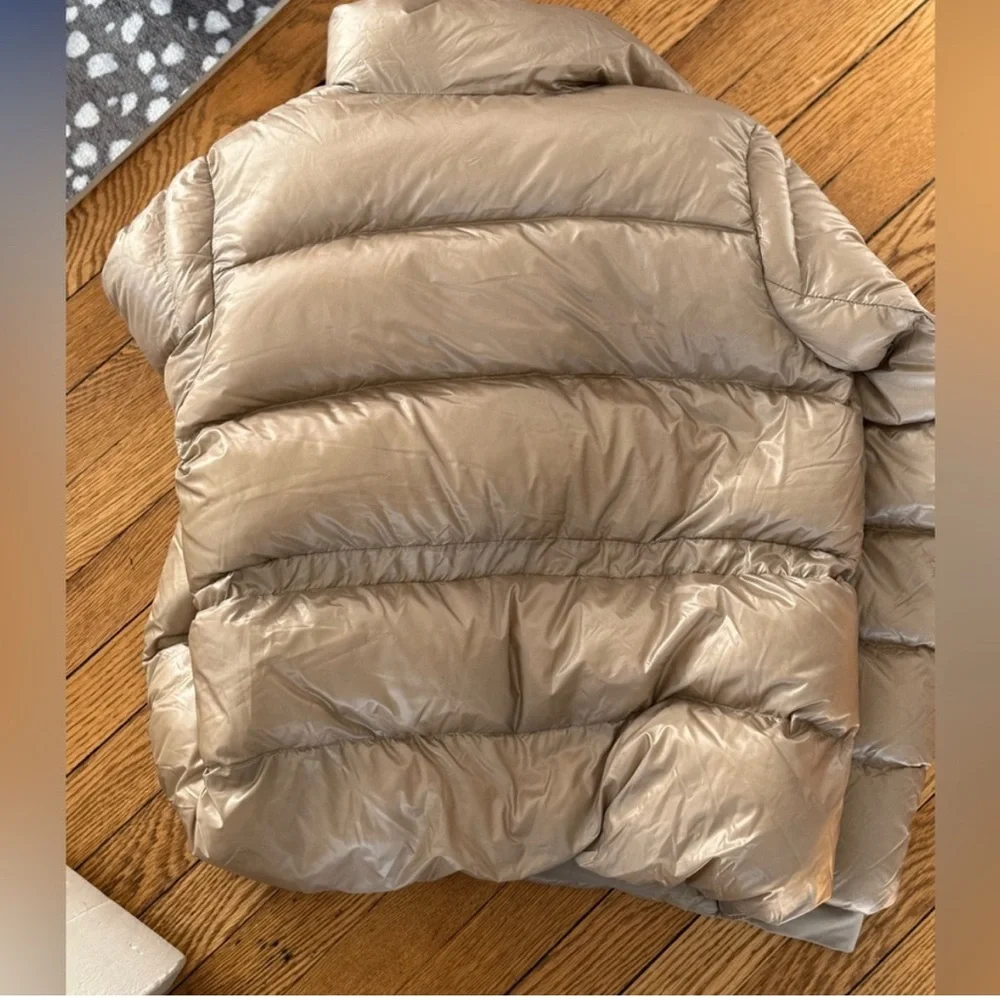 Athleta Lofty Down Puffer Jacket, Size Medium - Picture 2 of 4